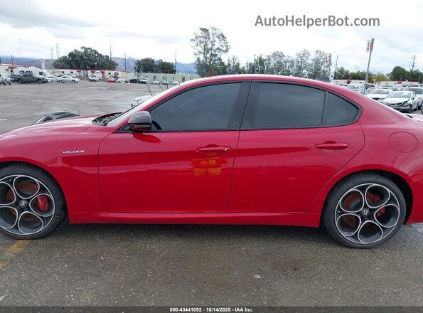 ZARFAMBN9P7669561 2023 ALFA ROMEO GIULIA Red 