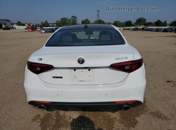 ZARFANAN7L7633675 2020 ALFA ROMEO GIULIA Белый Вид сзади