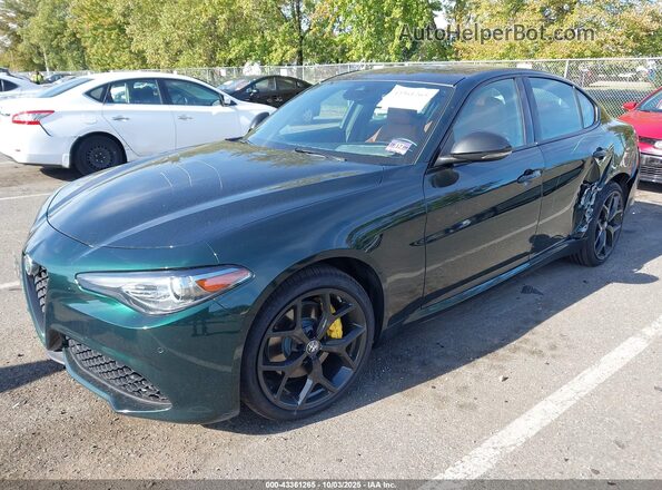 ZARFANBN2L7629791 2020 ALFA ROMEO GIULIA Green Vista tres cuartos delantera izquierda