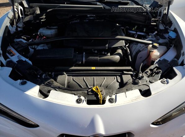 ZASFAKAN4J7B72304 2018 ALFA ROMEO STELVIO Белый 