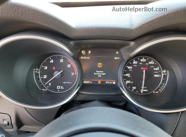 ZASFAKBN1J7B67642 2018 ALFA ROMEO STELVIO Gray 