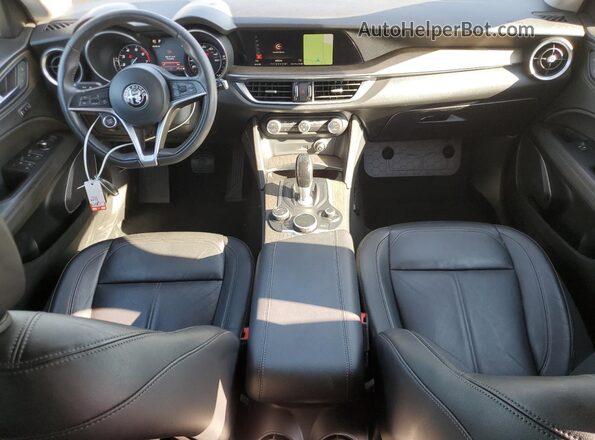 ZASFAKBN1J7B67642 2018 ALFA ROMEO STELVIO Gray 