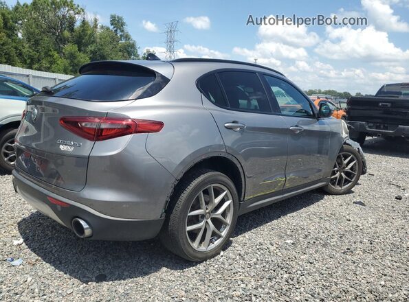 ZASFAKNN3J7B70831 2018 ALFA ROMEO STELVIO Серебряный 
