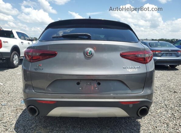 ZASFAKNN3J7B70831 2018 ALFA ROMEO STELVIO Серебряный 