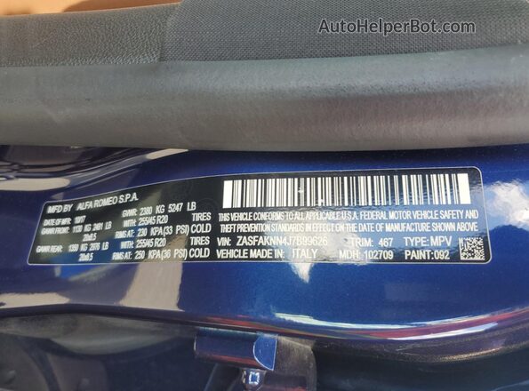 ZASFAKNN4J7B99626 2018 ALFA ROMEO STELVIO Blue 