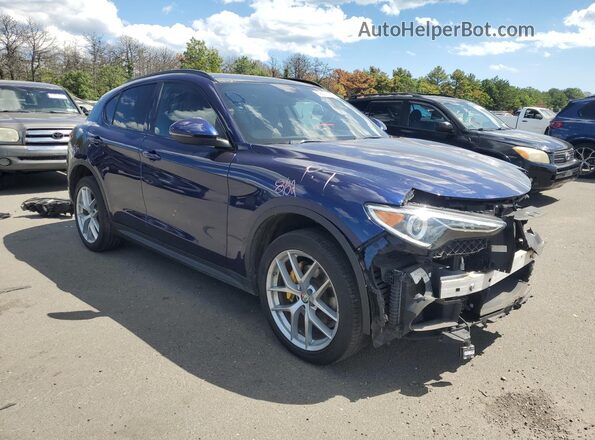 ZASFAKNN4J7B99626 2018 ALFA ROMEO STELVIO Blue 