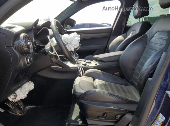 ZASFAKNN5J7B73455 2018 ALFA ROMEO STELVIO Blue 