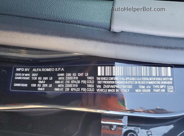 ZASFAKPN8J7B61085 2018 ALFA ROMEO STELVIO Black 