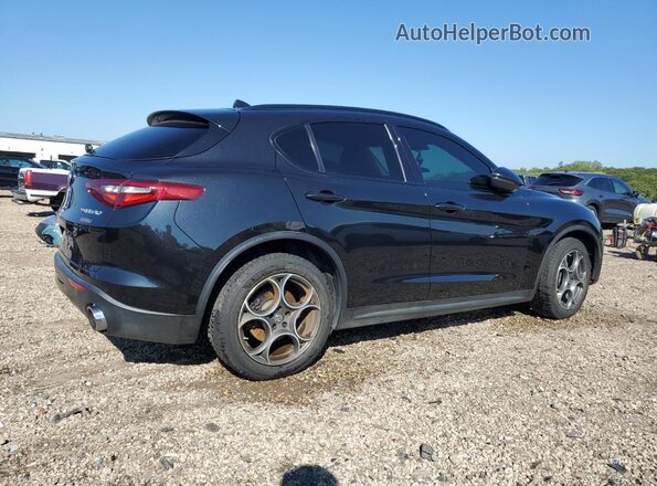 ZASFAKPN8J7B61085 2018 ALFA ROMEO STELVIO Black 