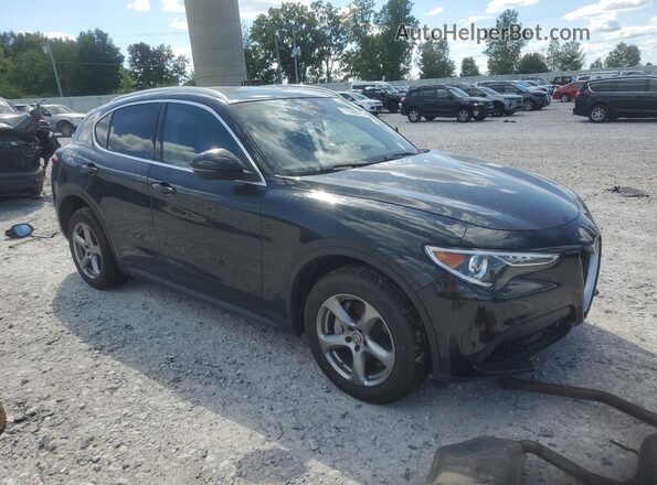 ZASPAKAN5M7C99068 2021 ALFA ROMEO STELVIO Черный Передняя правая четверть