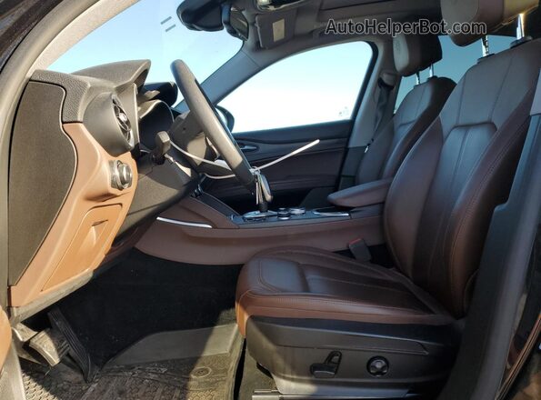 ZASPAKBN4M7D10527 2021 ALFA ROMEO STELVIO Black Вид салону спереду