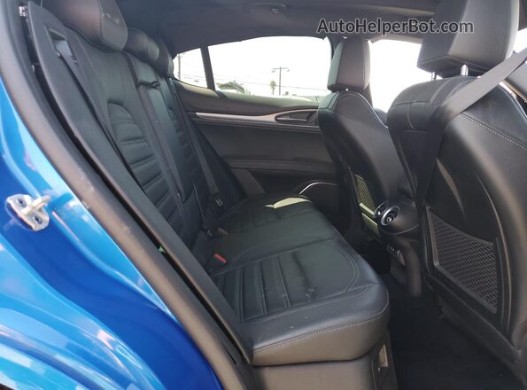 ZASPAKBN4N7D37275 2022 ALFA ROMEO STELVIO Blue უკანა სალონის ხედი