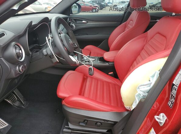 ZASPAKEV3R7D87358 2024 ALFA ROMEO STELVIO Red 