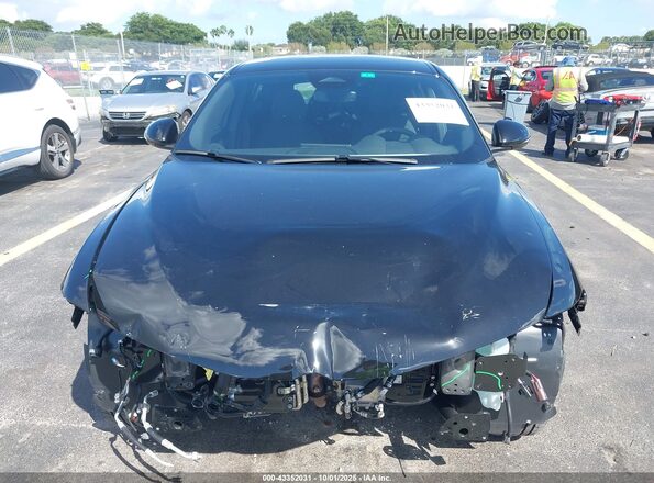ZASPATCW4R3079668 2024 ALFA ROMEO OTHER Black Vista interior trasera