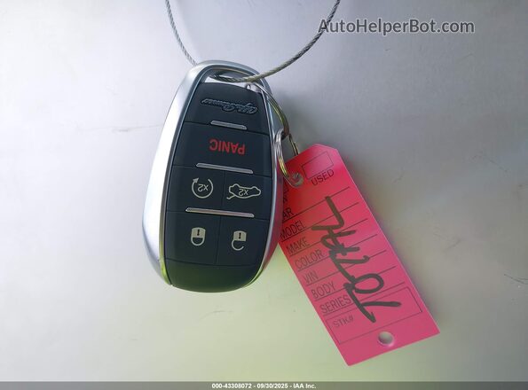 ZASPATDW3R3056042 2024 ALFA ROMEO OTHER White Vista del salpicadero