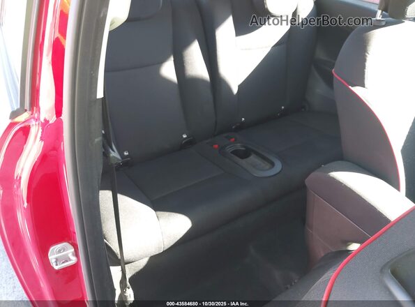 ZFAFFAA40RX220430 2024 FIAT 500E Red VIN կոդի պիտակի տեսք