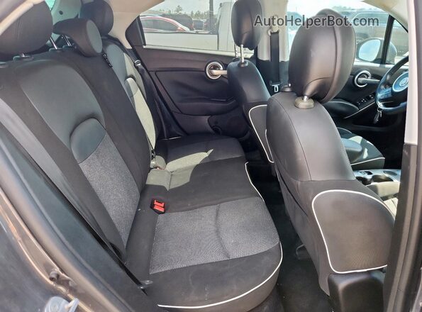 ZFBCFXAB8HP612683 2017 FIAT 500X Gray 
