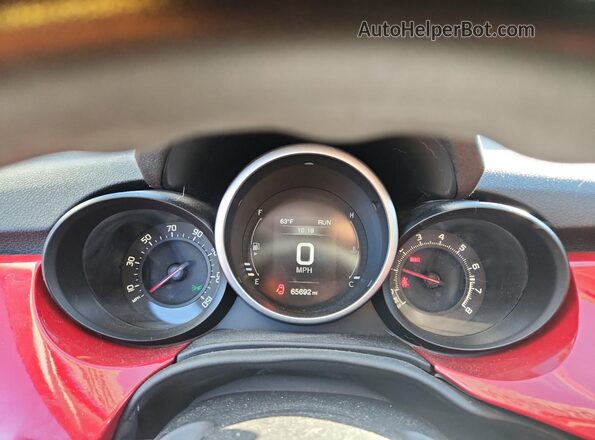 ZFBCFXAH9HP621798 2017 FIAT 500X Red Սարքավորումների վահանակի տեսք