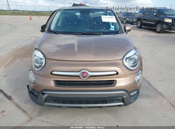 ZFBCFXCB5HP605770 2017 FIAT 500X Brown Սարքավորումների վահանակի տեսք