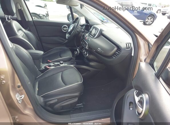 ZFBCFXCB5HP605770 2017 FIAT 500X Brown Սալոնի դիմացի տեսք