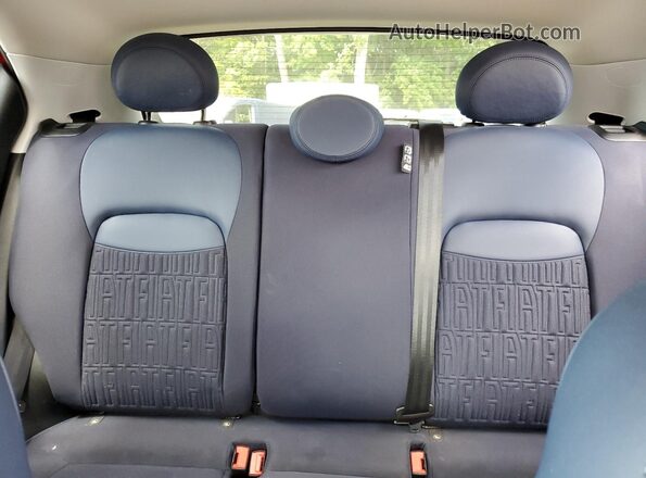 ZFBNF3A16NP975648 2022 FIAT 500X Red უკანა სავარძლების ხედი