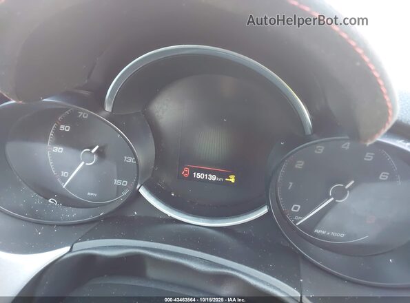 ZFBNFYC11LP846725 2020 FIAT 500X Red Vista de los asientos traseros