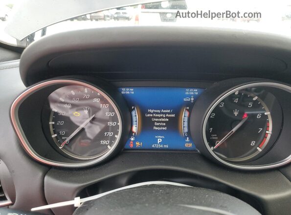 ZN661XUS1KX325454 2019 MASERATI LEVANTE Gray Vista del cuadro de instrumentos