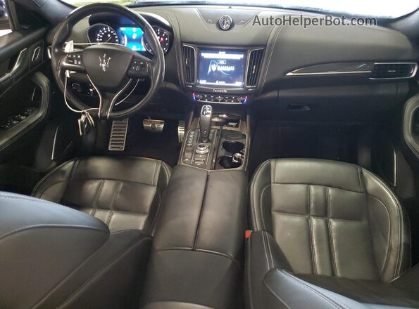 ZN661XUS1KX325454 2019 MASERATI LEVANTE Gray Vista del salpicadero