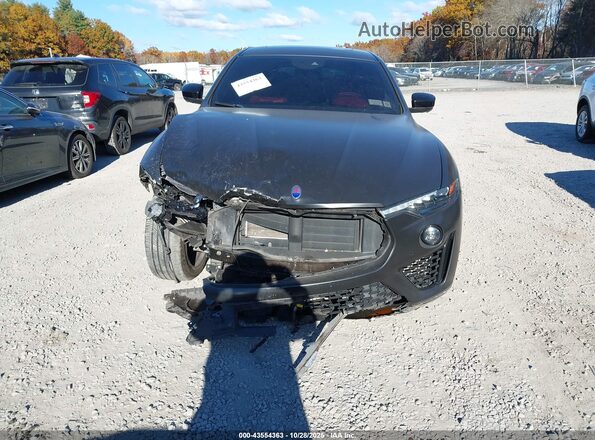 ZN661XUS7MX372314 2021 MASERATI LEVANTE Black უკანა სალონის ხედი