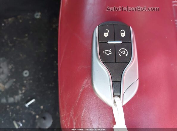 ZN661XUS7MX372314 2021 MASERATI LEVANTE Black წინა პანელის ხედი