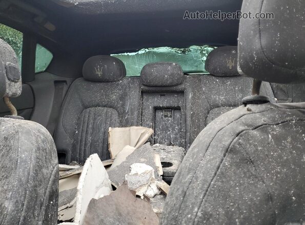 ZN661YUA9MX369430 2021 MASERATI LEVANTE Gray 