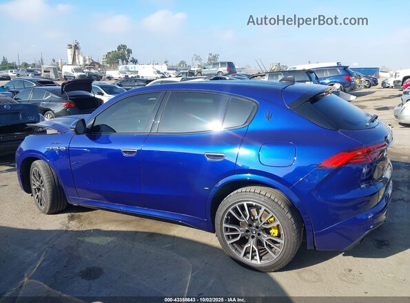 ZN682AVM9P7427207 2023 MASERATI GRECALE Blue Vista interior de 360 grados