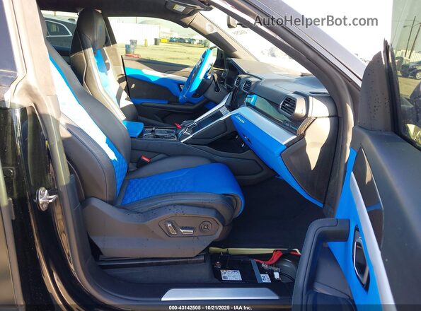 ZPBUA1ZL3MLA15848 2021 LAMBORGHINI URUS Черный Вид салона спереди