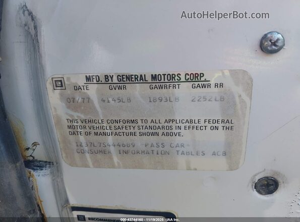 00001Z37L7S444689 1977 CHEVROLET CORVETTE White 