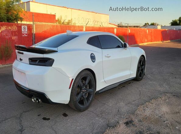 1G1FH1R78H0176792 2017 CHEVROLET CAMARO White 