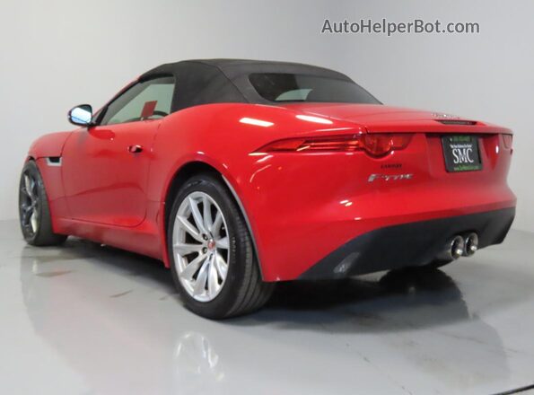SAJWA6ET7H8K36740 2017 JAGUAR F-TYPE Красный Вид спереди