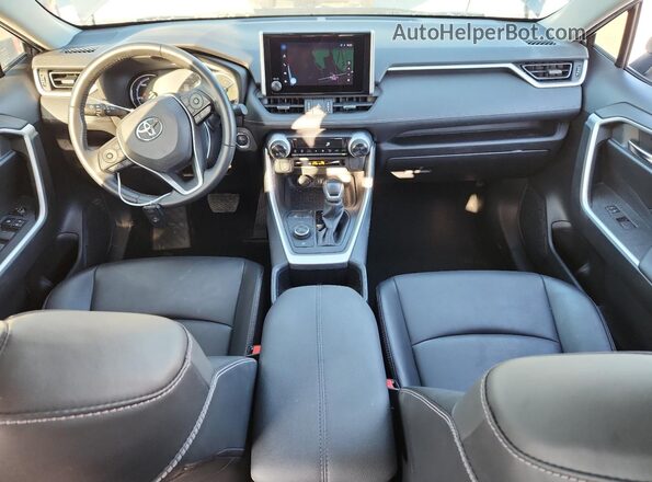JTMB6RFV5PD085130 2023 TOYOTA LE Gray Вид панелі приладів