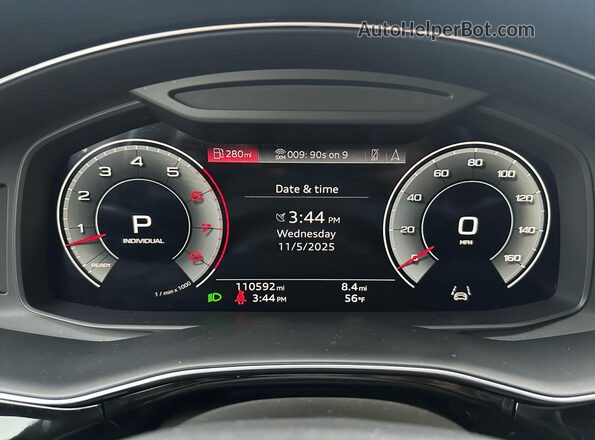 WA1EVAF18MD015075 2021 AUDI Q8 Blue Instrument cluster view