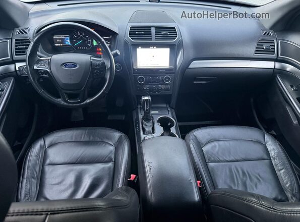 1FM5K8D85JGB14370 2018 FORD FORD EXPLORER Бордовый Вид задних сидений
