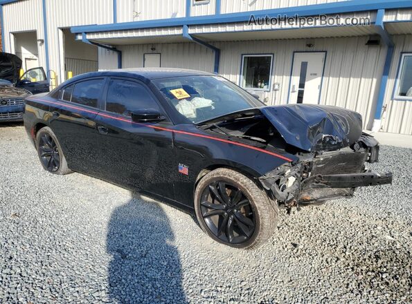 2C3CDXBGXLH108120 2020 DODGE CHARGER Black Widok z przodu