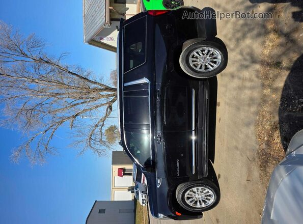 1GKS2GKD9NR215489 2022 GMC YUKON Black სალონის 360-გრადუსიანი ხედი