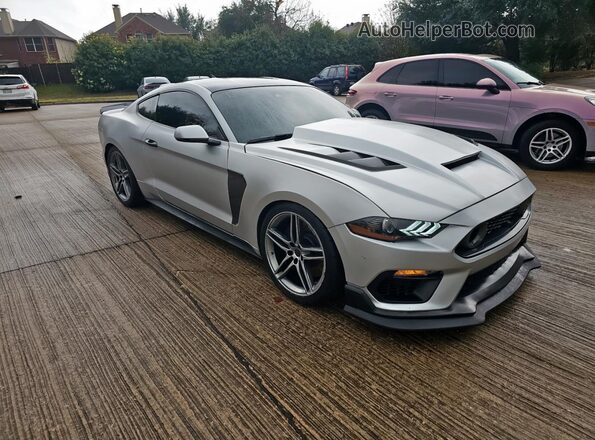 1FA6P8CF3L5140173 2020 FORD MUSTANG Silver Trasero izquierdo