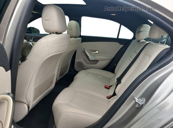 W1K3G4EB2MJ262764 2021 MERCEDES-BENZ A-CLASS Beige Vista trasera
