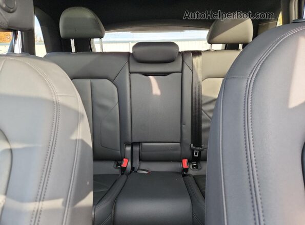 WA1EECF31L1022611 2020 AUDI Q3 Gray Rear interior view