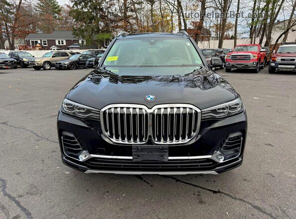 5UXCW2C09L9B56655 2020 BMW X7 Black 