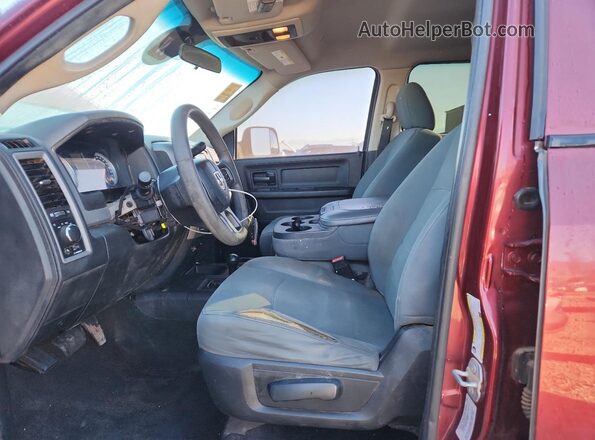 3C6UR5CL0HG529831 2017 RAM 2500 Бордовый Вид панели приборов