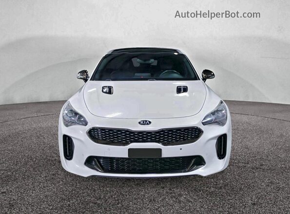 KNAE45LC3J6031896 2018 KIA STINGER White 