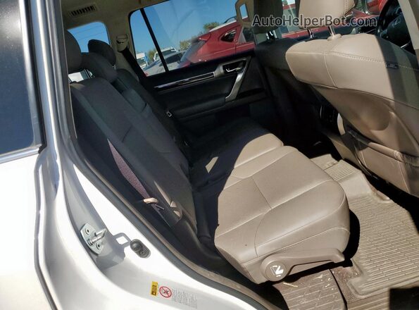 JTJBM7FX3K5224599 2019 LEXUS GX White 