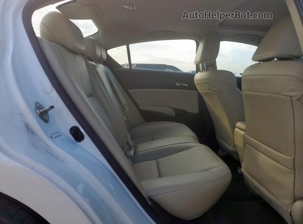 19UDE2F74HA009293 2017 ACURA ILX Белый Вид задних сидений