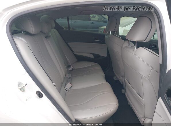 19UDE2F74MA000877 2021 ACURA ILX White VIN sticker view
